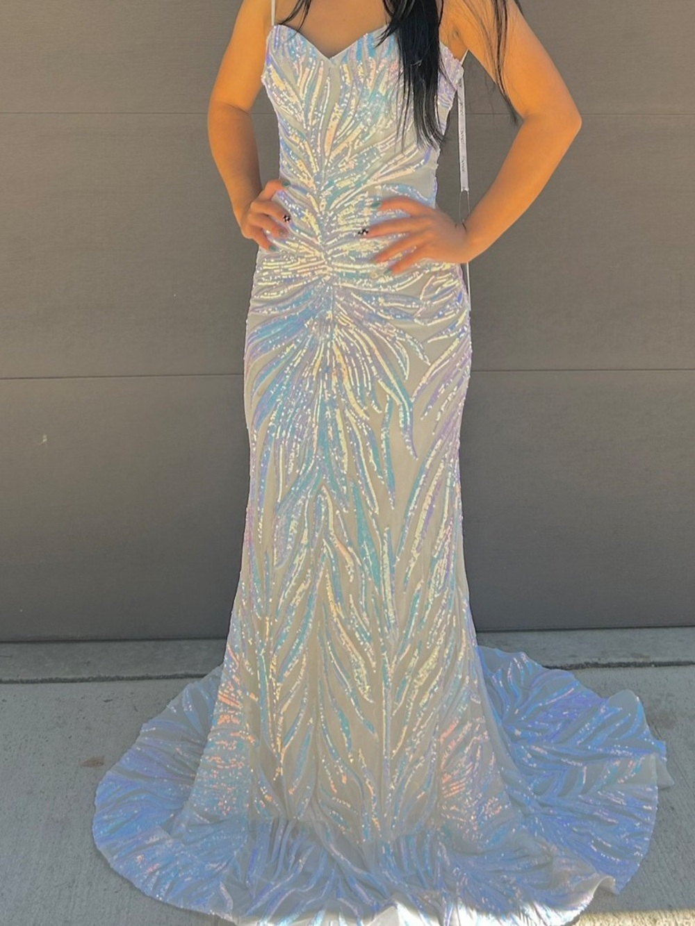 Jovani White iridescent Sequin dress- 2 NWT